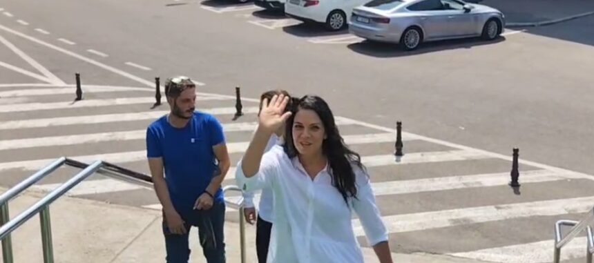 tribunalul constanta s a pronuntat in dosarul celebrei cantarete dana marijuana iata decizia judecatorilor 68ccfb6f4b286