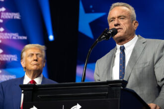 trump ii ia apararea lui robert kennedy jr criticat pentru masurile sale anti vaccinare are intentii bune si idei putin diferite 68bab4ce89418