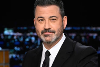 trump jubileaza dupa ce emisiunea lui jimmy kimmel a fost scoasa de pe post pe termen nelimitat felicitari abc 68cb9aff17f18