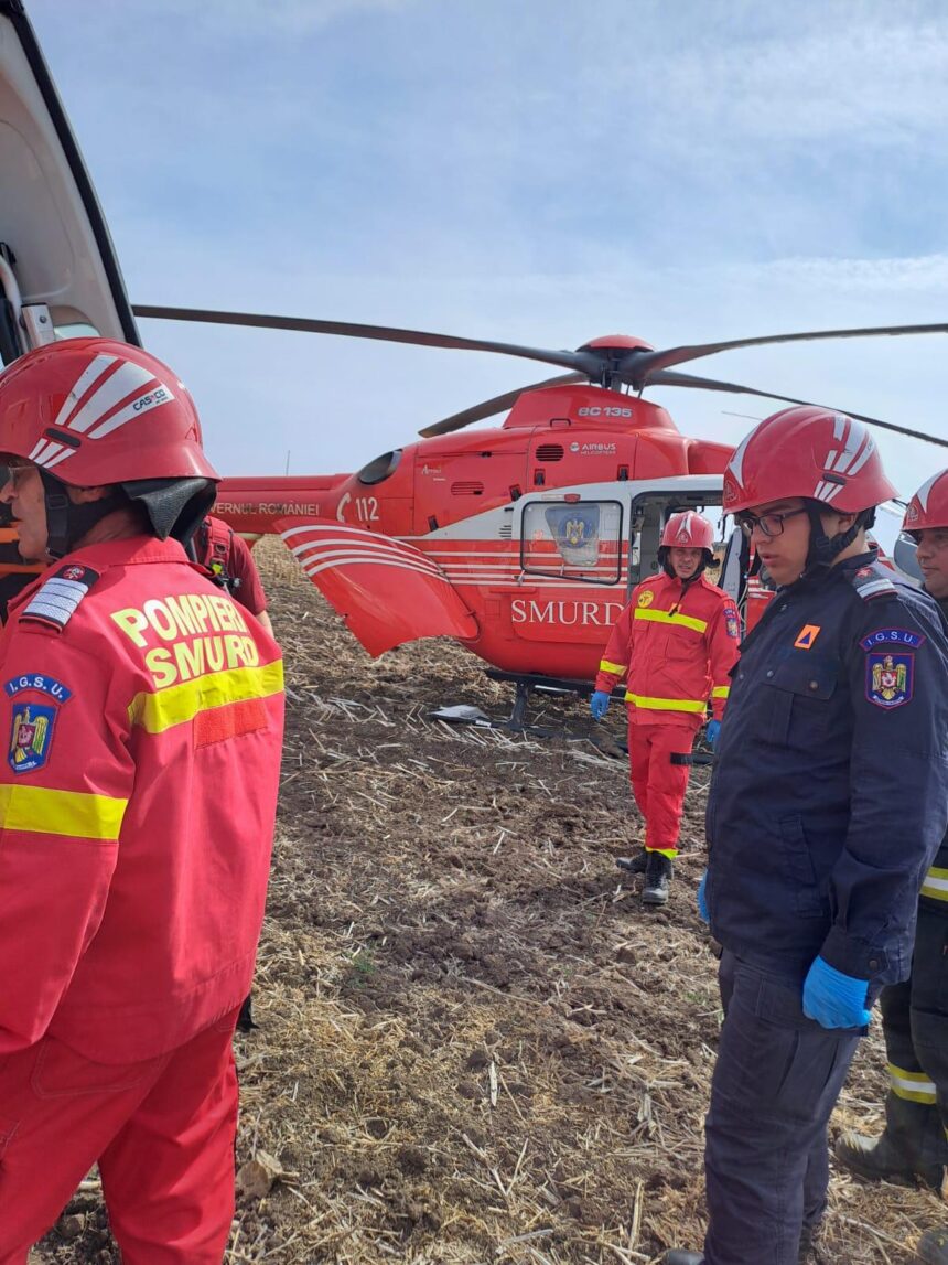 un avion s a prabusit langa o unitate militara doua persoane preluate de echipajele medicale 68d8098878a86