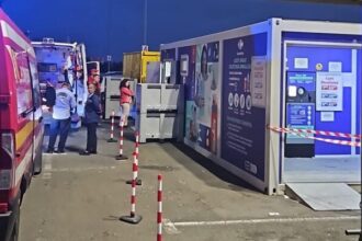 un barbat si a pierdut viata in parcarea unui complex comercial din constanta 68b52efb93280