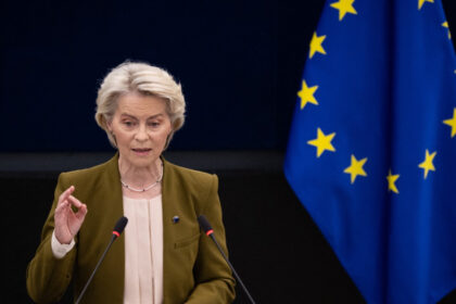 ursula von der leyen propune o limita de varsta pentru utilizarea retelelor sociale in ue 68c18202d68f4