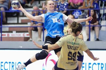 video csm bucuresti esec in grupele champions league 68d823527230e