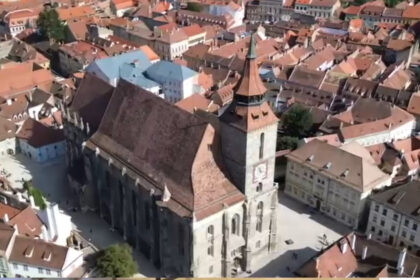video curtea bisericii negre din brasov va fi reabilitata dupa 150 de ani cum va arata si cand ar urma sa fie gata lucrarile 68c79068af873