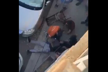 video doi politisti au fost ucisi in urma unui atac asupra unei sectii de politie din izmir momentul in care atacatorul este prins 68bea4483d4d5