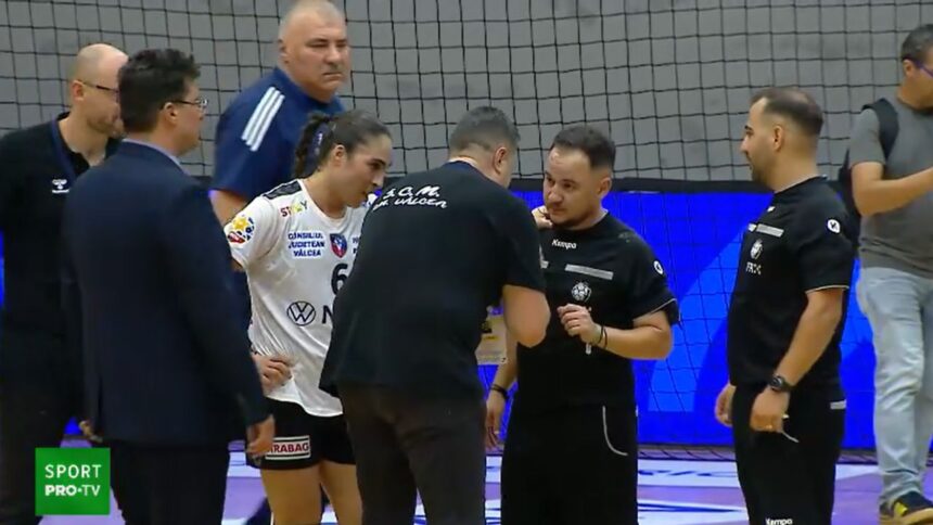 video exclusiv s au incins spiritele la finalul meciului braila valcea florentin pera paralizat de furie s a dus glont spre arbitri ce a urmat 68b553bebe903