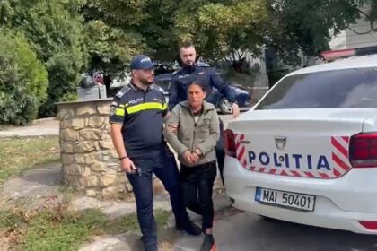 video femeia care si a omorat sotul la murfatlar a a fost dusa la tribunal cu propunere de arestare 68d6722790715