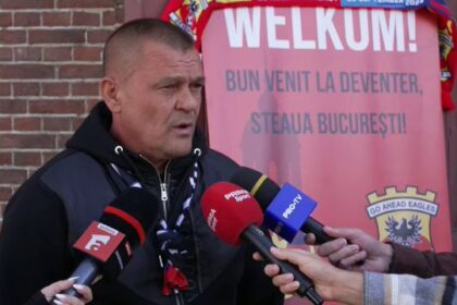 video gheorghe mustata i a bagat in sedinta pe jucatorii lui fcsb inaintea meciului din olanda 68d560ae51d04