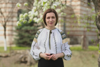 video maia sandu moldova nu exista fara moldovenii din diaspora va rog sa nu lasati pe altii sa ne fure viitorul 68d92569ece09
