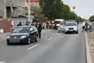 video politistii au dovezi ca rafuiala mortala de la craiova a fost premeditata patru suspecti au fost ridicati de la priveghiul victimei 68c9131f946fa