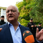 Chișinău în stradă: Igor Dodon și Blocul Patriotic contestă rezultatele alegerilor parlamentare câștigate de PAS 2 video protest la chisinau dupa anuntarea rezultatelor alegerilor parlamentare igor dodon si blocul patriotic nu recunosc victoria pas 68da6559856ee
