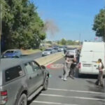 video scandal in trafic la intrarea in constanta soferi filmati in timp ce se bat in mijlocul drumului 68bd948a3d946