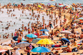 video scenariu sumbru pentru turismul romanesc tva ul ar putea fi marit la 21 din 2026 reactia hotelierilor ar fi o lovitura dramatica 68ba7a0e5574f