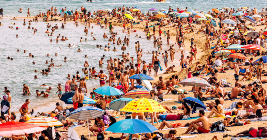 video scenariu sumbru pentru turismul romanesc tva ul ar putea fi marit la 21 din 2026 reactia hotelierilor ar fi o lovitura dramatica 68ba7a0e5574f
