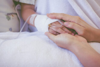 video statul nu mai are bani pentru tratamente in strainatate viata unui copil de 4 ani cu cancer in pericol marturia tatalui 68bfea329950d