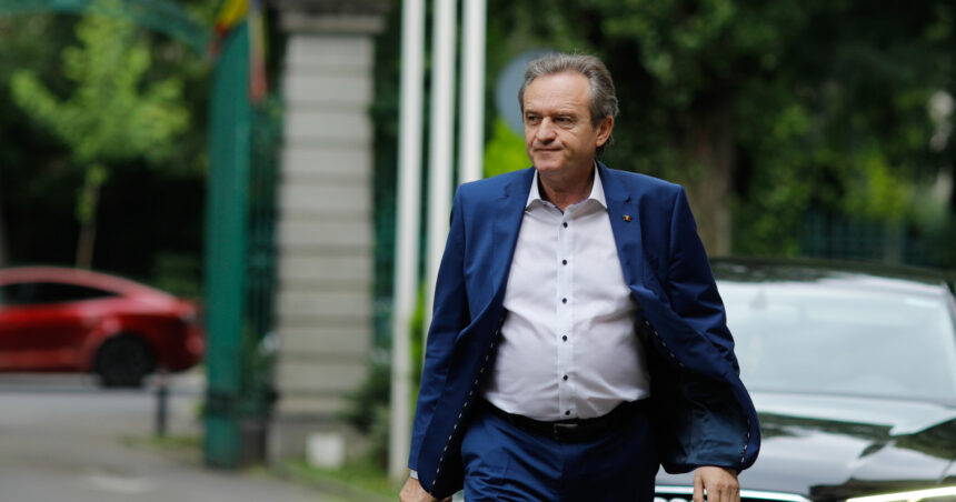 video un magazin satesc detinut de un deputat psd a cumparat o masina de lux ionut pucheanu nu vad unde i problema 68c2dc9e6a20e