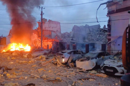 video un nou atac masiv rusia a lansat sute de drone si rachete asupra ucrainei cel putin 10 raniti in kiev si zaporojie 68d8f42f3b4ff