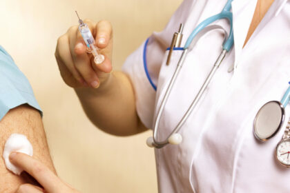 video vaccinul antigripal a ajuns in farmacii in cabinetele medicilor de familie au aparut si primele programari isi face efectul 68cf9c8edff9c