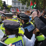 video violente la manifestatia pro palestina din capitala marii britanii aproape 900 de oameni au fost arestati 68bda972a8198