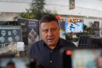 video virgil lixandru euro vial lighting apartenenta noastra la grupul fegime ne ofera acces la experienta si resurse de nivel international 68c733d489c47