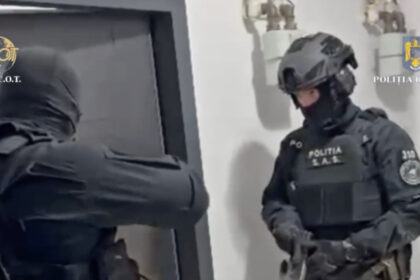 video zeci de perchezitii diicot in bucuresti ilfov si olt intr un dosar de trafic de droguri mita si divulgare de informatii secrete 68d908490b932