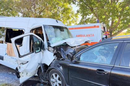 videofoto accident grav pe dn24c in botosani 21 persoane implicate 3 sunt resuscitate la fata locului planul rosu de interventie activat 68b7db2835e6b