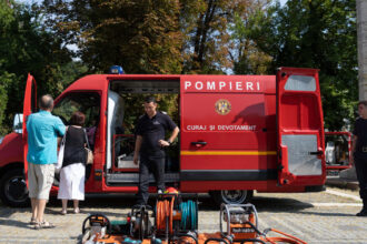 ziua pompierilor 2025 ce expozitii si evenimente sunt organizate in subunitatile din bucuresti si din intreaga tara pe 13 septembrie 68c525b77e5a8