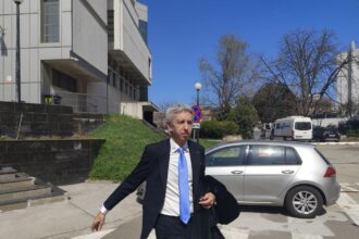 45 de judecatori din constanta au formulat cereri de abtineri in dosarul lui dan diaconescu fostul patron otv ce s a decis azi la tribunal 68fbaffbd81e3