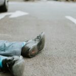 Un șofer fugar, fără permis, prins în 2025 după ce a ascuns vehiculul într-un câmp de porumb, după un accident tragic. 3 a ascuns masina intr un lan de porumb dupa un accident mortal soferul fara permis condamnat si fugit din tara prins in 2025 68f82c857485f