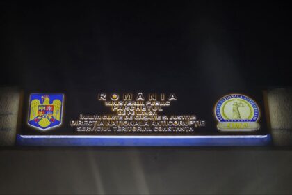 adrian nicolaescu fost prefect al judetului constanta ramane cu 4 ani de inchisoare cu executare vezi aici decizia inaltei curti 68f7d0a74e1f5