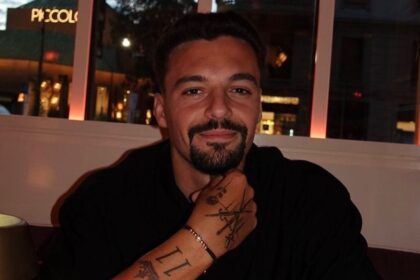 adrian petre gluma virala de halloween fanii au inundat sectiunea de comentarii 6904f9caeda8a