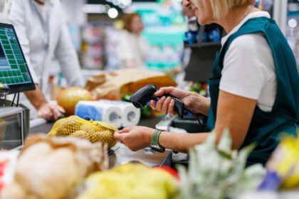 amenzi pentru clientii si comerciantii care nu respecta legea in magazine si in parcari cand esti obligat sa acorzi prioritate 6903000f0eb8f