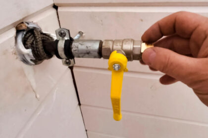 aproximativ 300 de bucuresteni au ramas fara gaze in sectorul 2 dupa o avarie la o instalatie comuna reactia distrigaz 6903bdde9e988