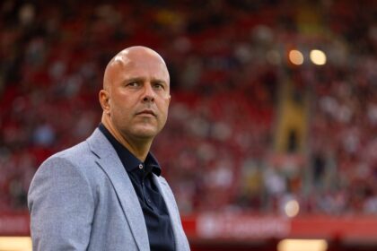 arne slot a gasit explicatia pentru explozia de esecuri la liverpool si nu e o scuza dar asta e realitatea 68fdc09a5c5d6