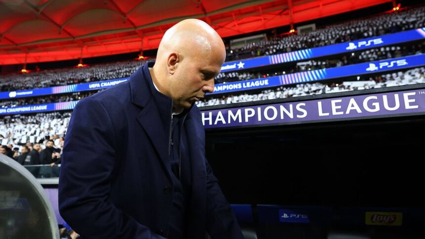 arne slot pe faras la liverpool ce scriu englezii atmosfera apasatoare pe anfield 690500d5351f6