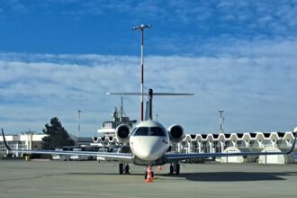 atentie pasageri noile reguli sri pentru bagajele de mana ce lichide aerosoli si geluri sunt permise pe aeroportul international mihail kogalniceanu din constanta 68f0f64872f99