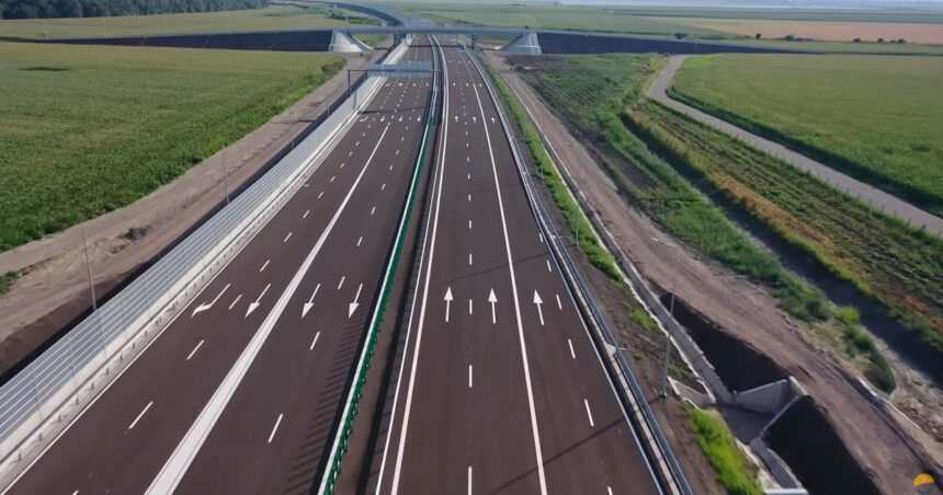 Vineri se inaugurează Autostrada A7 Mizil-Buzău, dar șoferii vor întâlni o provocare neașteptată. „La noi, lucrurile nu sunt niciodată atât de ușoare” 1 autostrada a7 mizil buzau se deschide vineri dar soferii vor avea parte de o surpriza neplacuta la noi niciodata nu este asa simplu 68f0807a905d2