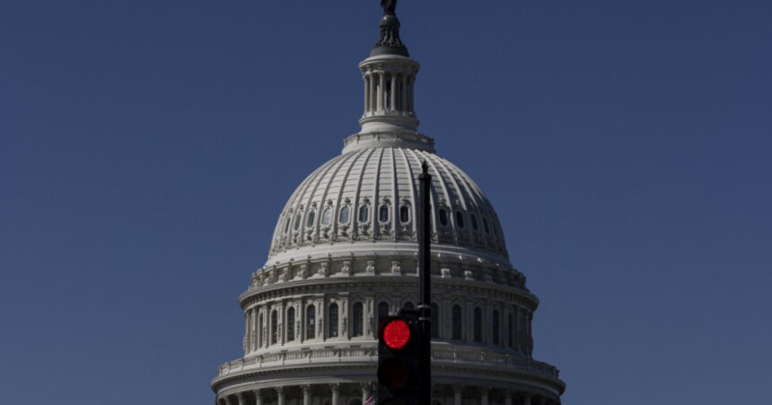 New York și California, afectate de criza bugetară: Trump reduce drastic fondurile promise 1 blocajul bugetar loveste new york si california trump taie miliarde din finantarea promisa 68de5651019fd