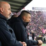 Bologna dezvăluie surpriza: cine va prelua frâiele echipei în confruntarea cu FCSB, după internarea de urgență a lui Vincenzo Italiano? 3 bologna a facut anuntul cine va conduce echipa in meciul cu fcsb dupa ce vincenzo italiano a fost internat de urgenta 68f792a381412