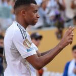 ”Ce îi desparte pe Real Madrid și PSG? Răspunsul lui Kylian Mbappe va surprinde fanii fostei sale echipe” 3 care e diferenta intre real madrid si psg raspunsul lui kylian mbappe nu ii va placea fostei sale echipe 68ed5e8a41b3c