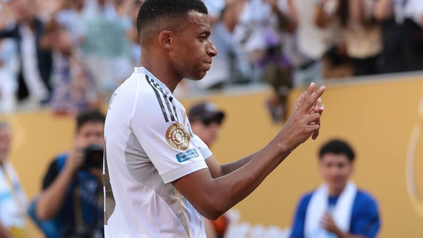 ”Ce îi desparte pe Real Madrid și PSG? Răspunsul lui Kylian Mbappe va surprinde fanii fostei sale echipe” 1 care e diferenta intre real madrid si psg raspunsul lui kylian mbappe nu ii va placea fostei sale echipe 68ed5e8a41b3c