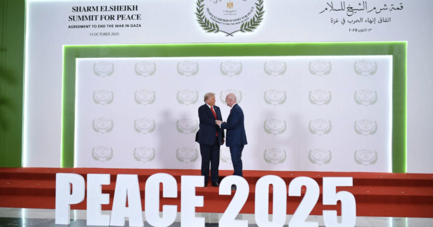 Misiunea lui Gianni Infantino la summitul de la Sharm el-Sheikh: Ce speranțe pentru pacea în Gaza? 1 ce cauta seful fifa gianni infantino la summitul de la sharm el sheikh pentru pacea in gaza 68ee8be92150f