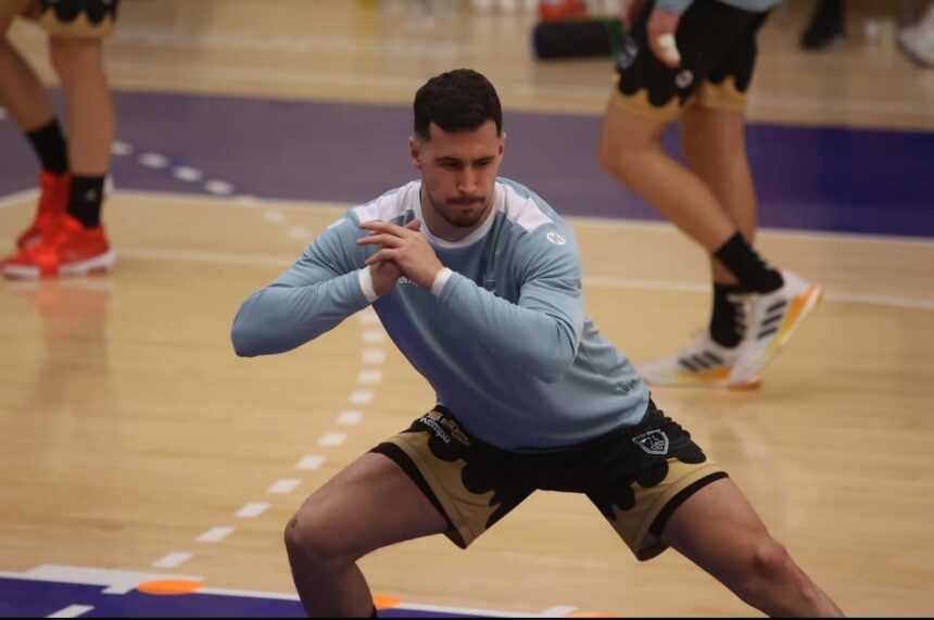 Călin Căbuț de la CSM Constanța suferă o accidentare la genunchi 1 centrul de la csm constanta calin cabut s a accidentat la genunchi 690276ad27ff5