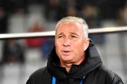 cinci oferte pe masa pentru dan petrescu decizia luata de antrenor 68ed5061bcaca
