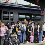 Trenurile CFR Călători își reiau cursele după ce s-a convenit asupra reglementării datoriilor 3 circulatia trenurilor cfr calatori a fost reluata dupa ce s a ajuns la un acord privind plata datoriilor 68f85936aa55e