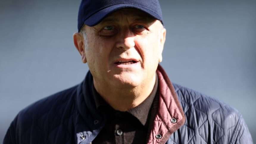 dan sucu incepe revolutia la genoa clubul a anuntat despartirea dupa startul catastrofal 6904e132c3573