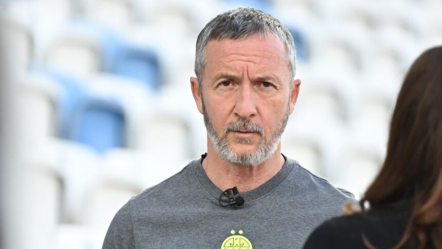 FCSB își găsește noul stoper! Mihai Stoica anunță: „Totul este posibil!” 1 el va fi noul fundas central al lui fcsb anuntul lui mihai stoica orice se poate 68f9236a3ce49