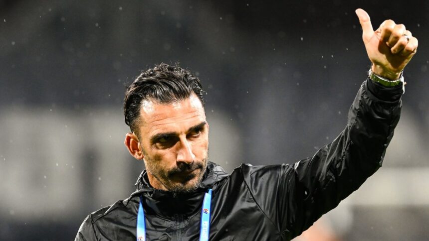Elias Charalambous, clar înaintea duelului FCSB - Young Boys: ”Singura strategie”. Ce a vrut să sublinieze antrenorul echipei campioane? 1 elias charalambous categoric inainte de fcsb young boys singura metoda la ce s a referit antrenorul campioanei 68de4a536867c