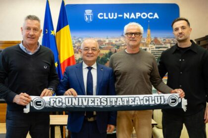 emil boc a reactionat pe facebook dupa ce bergodi a semnat cu u cluj sectiunea de comentarii a luat foc nu l prinde primavara 68fa555bbe2dc