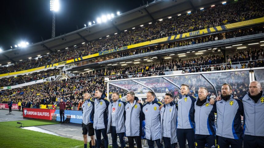 Lovitura de grație în fața Kosovo! Un alt tehnician își pierde scaunul în drumul spre Mondial. Un fost antrenor din Premier League ar putea prelua frâiele! 1 esecul cu kosovo i a venit de hac a cazut inca un cap in preliminariile pentru mondial un fost antrenor din premier league ii poate lua locul 68ee895721c00